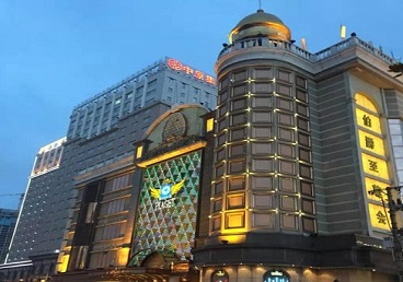 太湖最大顶级出名高端豪华KTV会所-皇冠伯爵KTV顶级体验点评